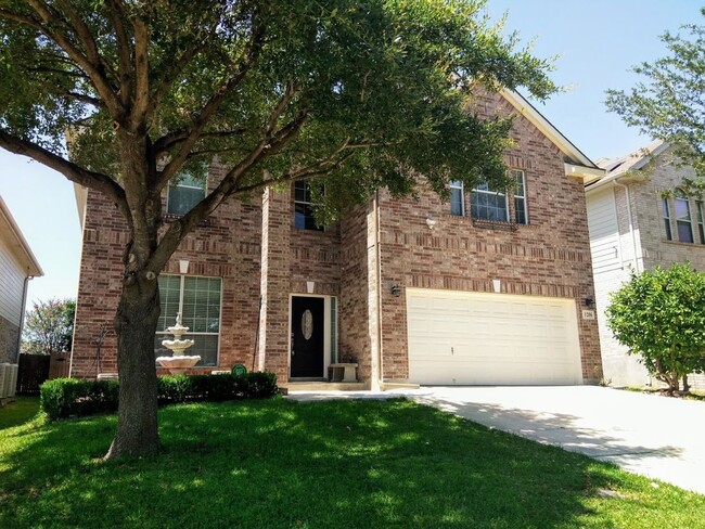 Building Photo - **APPLICATION RECEIVED** 4 bedroom 2.5 bat...