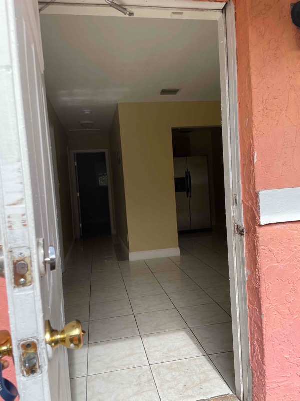 Photo - 716 SW 9th St (Dania Beach, FL) Apartment