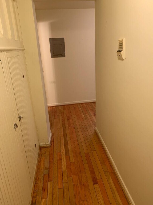 Photo - 226 W Michigan Ave Apartment