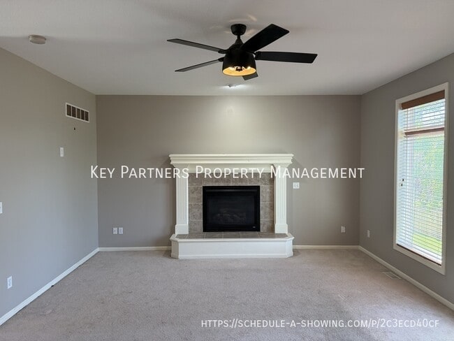 Building Photo - 1004 NW 113 St