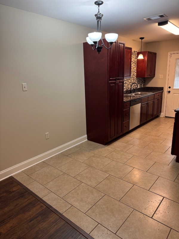 Foto del edificio - 136 Jolie Oaks Blvd