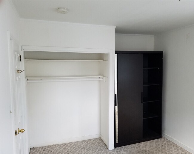 Foto del edificio - 190 W 24th St