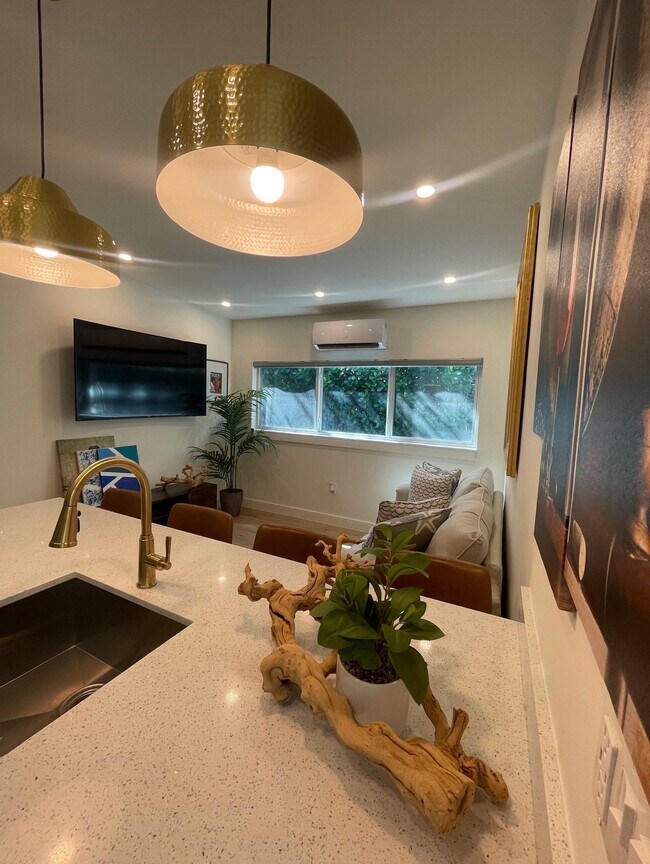 Foto del edificio - 9131 SW 18th Ter