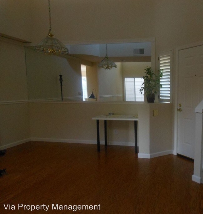 Building Photo - 2066 Eilene Dr