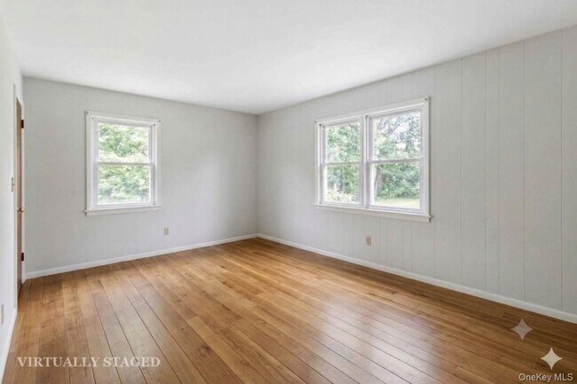 Foto del edificio - 508 New Rochelle Rd