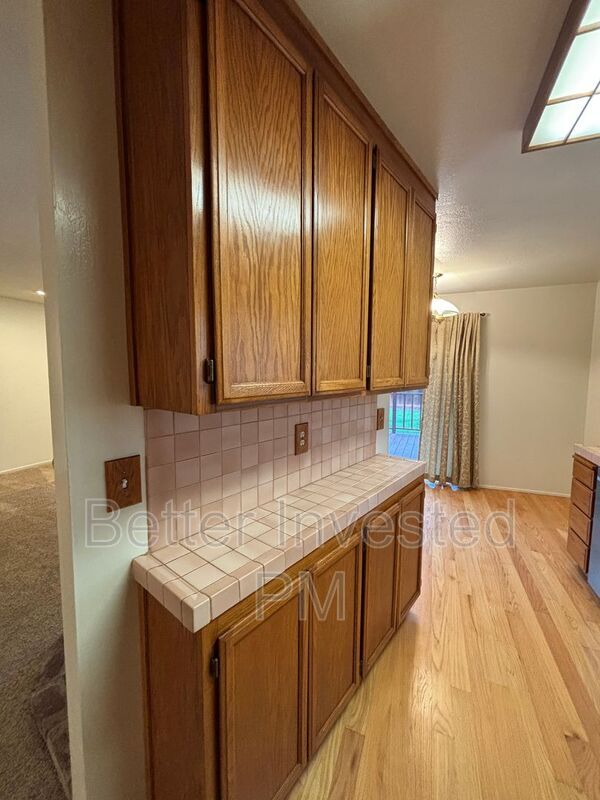 Foto del edificio - 1912 Cooper Dr