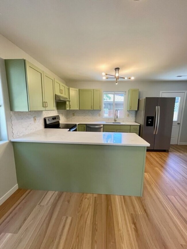 Foto del edificio - 845 NW Ogden Ave