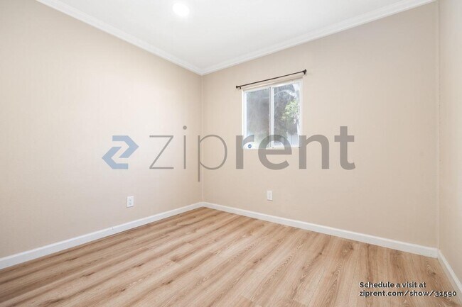 Foto del edificio - 127 W 15th St