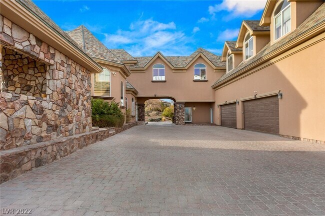 Foto del edificio - 9775 Severence Ln