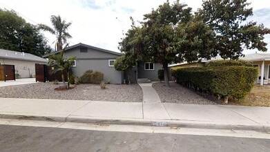 Building Photo - 5216 E Falls View Dr