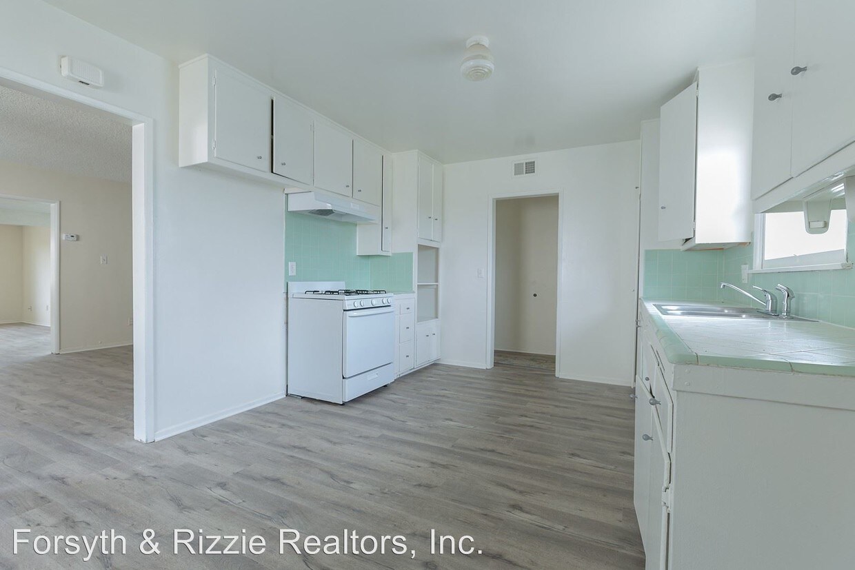 Primary Photo - 3 br, 2 bath House - 3600 S. J St