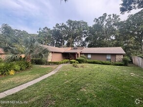 Building Photo - 13934 Spanish Marsh Ct