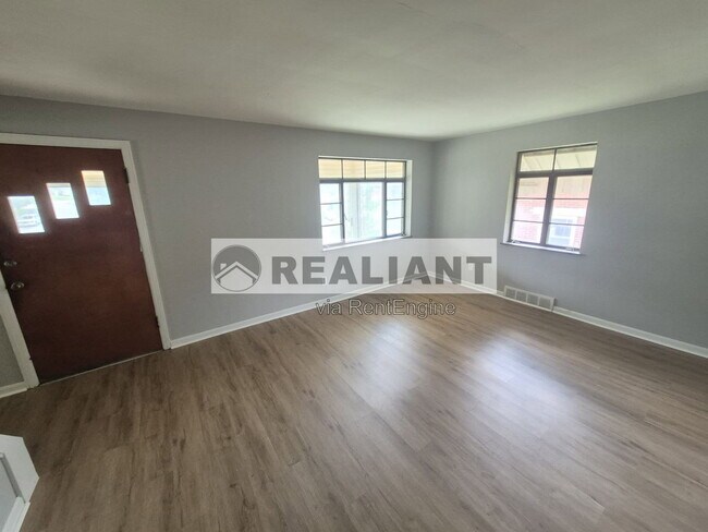 Foto del edificio - 501 Hallam Ave