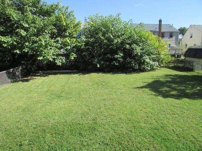 Foto del edificio - 1159 Romano Ave