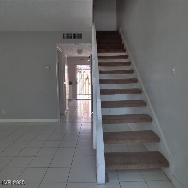 Foto del edificio - 4770 S Topaz St