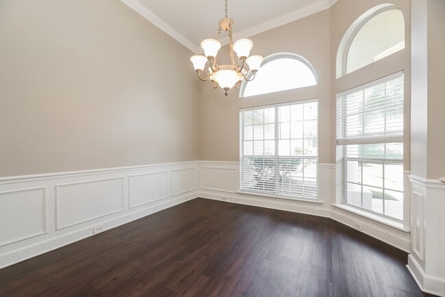 Building Photo - 10973 Hickory Trace Ln