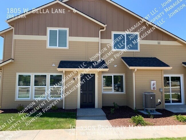 Building Photo - 1805 W Bella Ln