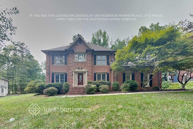 Building Photo - 1002 Briarcliff Rd