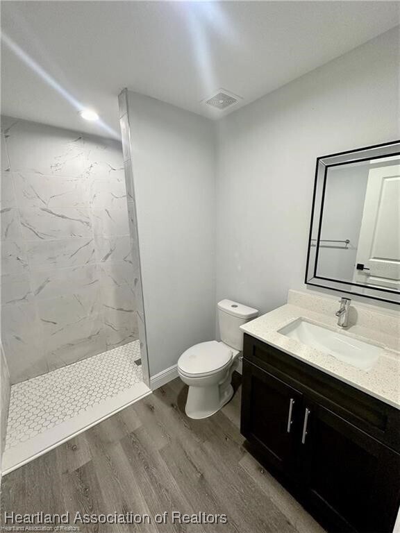 Building Photo - 4026 Mendoza Ave