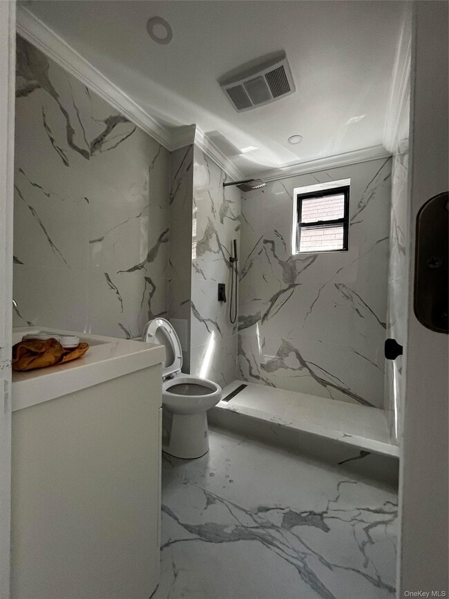 Foto del edificio - 3294 Hull Ave