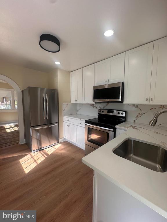 Foto del edificio - 3354 Richmond Hwy