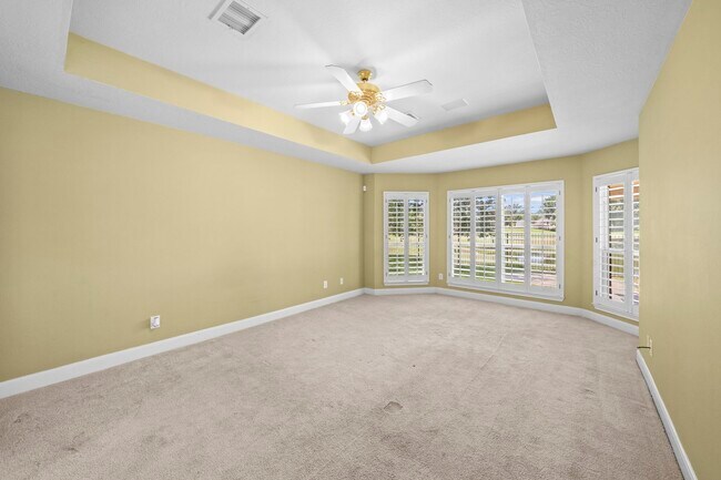 Building Photo - 1215 Pelican Hill Dr