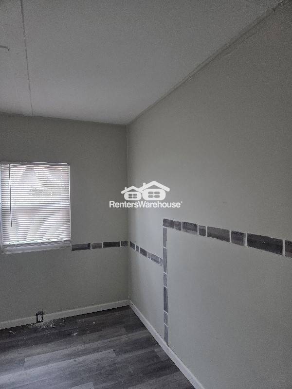 Building Photo - 3829 Pennsylvania Ave