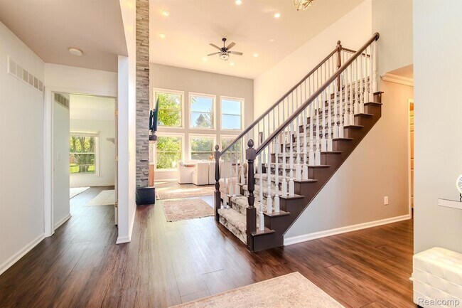 Foto del edificio - 56194 Birkdale Dr