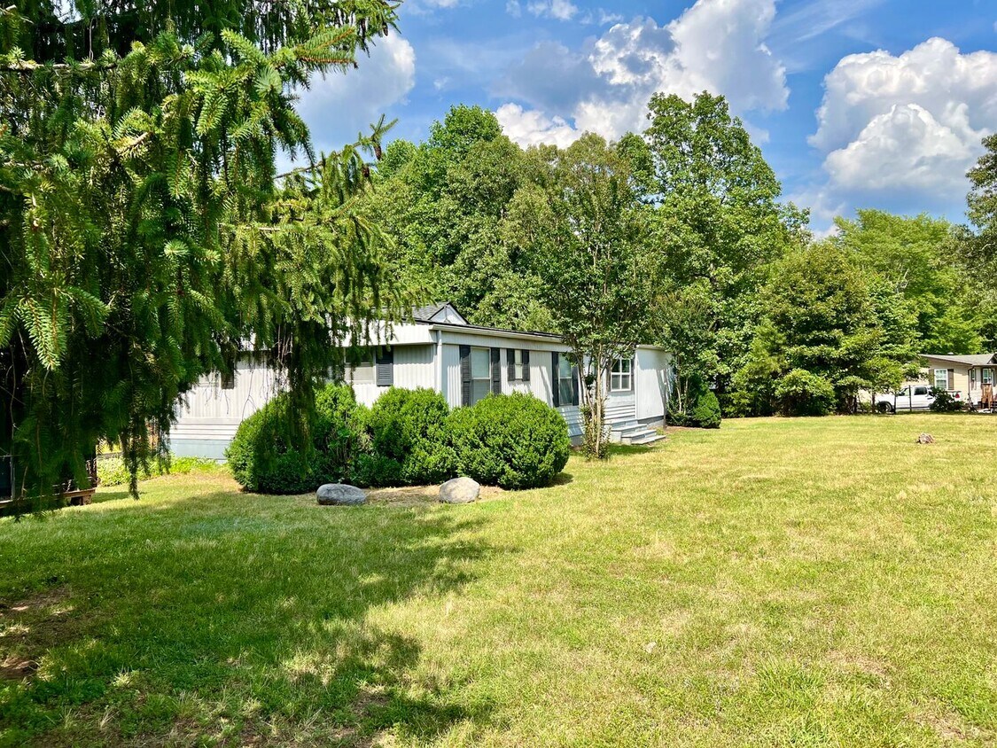 Primary Photo - Exclusively Offered by Muse Realty Rentals...