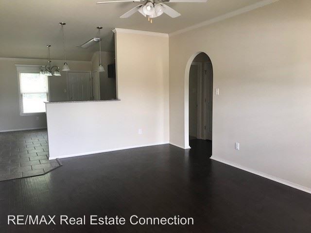 Building Photo - 3 br, 2 bath House - 441 Nottingham