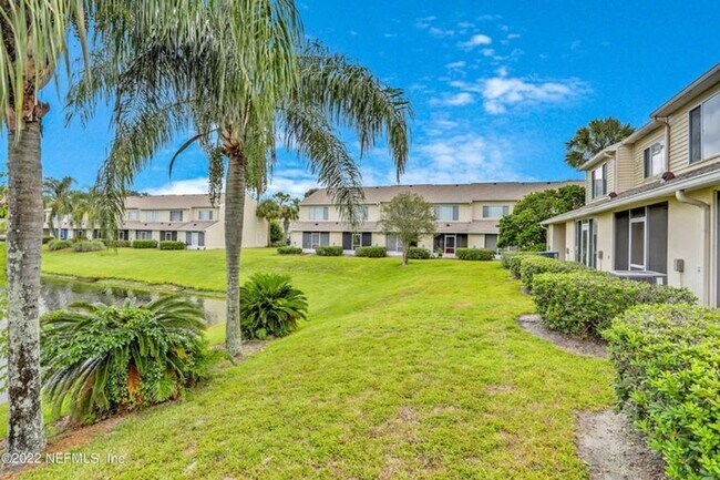 Building Photo - Gated Community