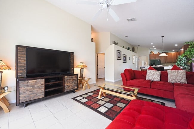 Building Photo - 2532 Dharma Cir