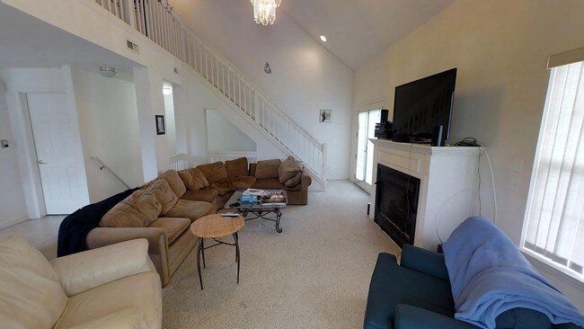 Building Photo - 1159 Freesia Ct