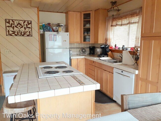 Building Photo - 2 br, 2 bath House - 1920 Matterhorn Dr