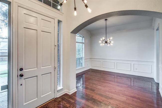 Foto del edificio - 6333 Westblanc Dr