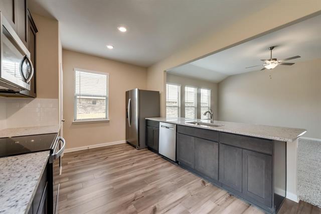 Building Photo - 314 Golden Sands Ln