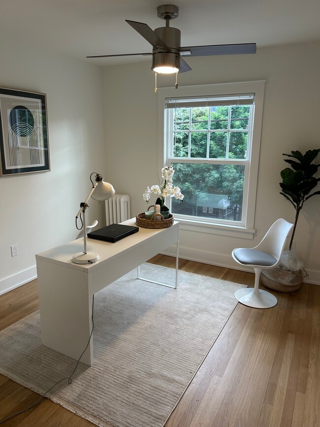 Building Photo - Casa Nita Apts