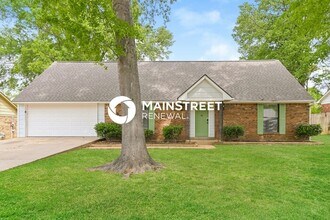 Building Photo - 6338 Northampton Dr