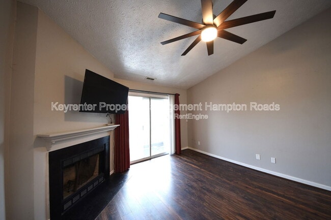 Building Photo - 79 Cape Dorey Dr