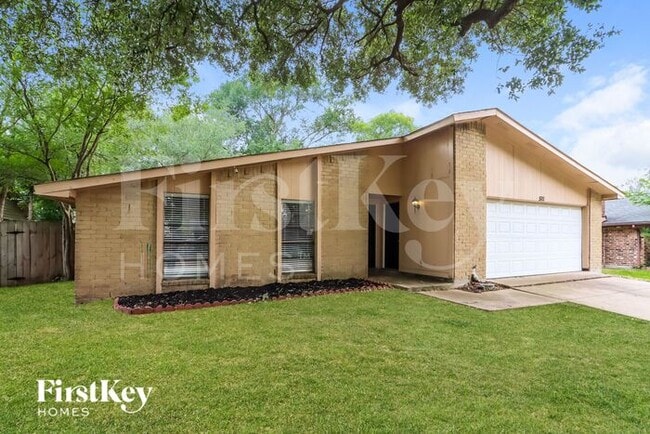 Foto del edificio - 5111 Karenbeth Dr