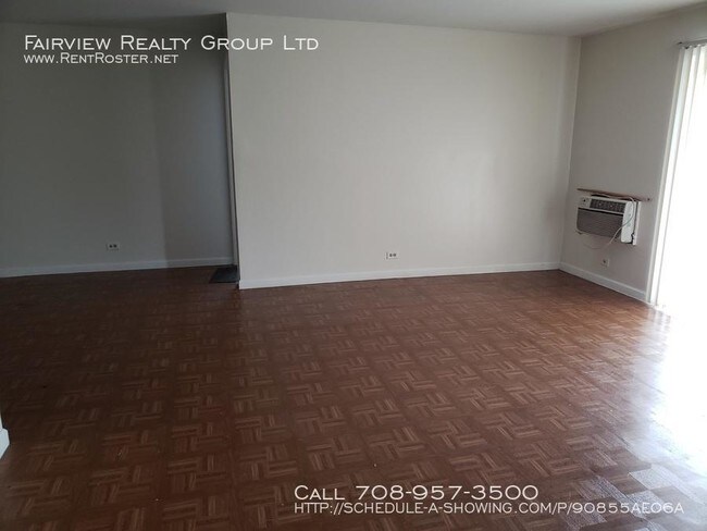Foto del edificio - 2 bedroom in Riverdale IL 60827