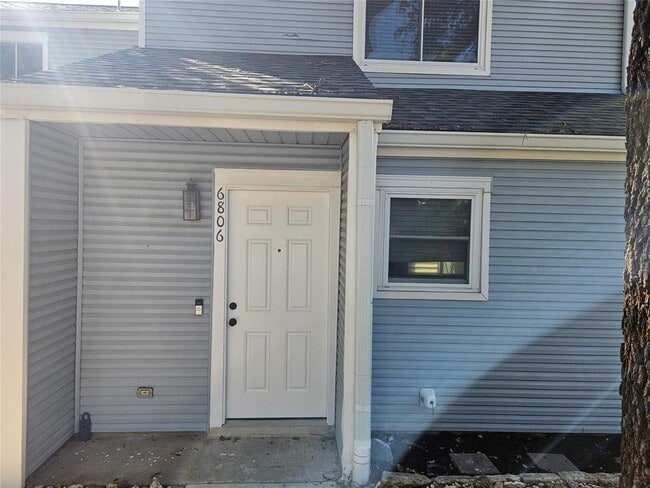 Building Photo - 6806 Old Quarry Ln