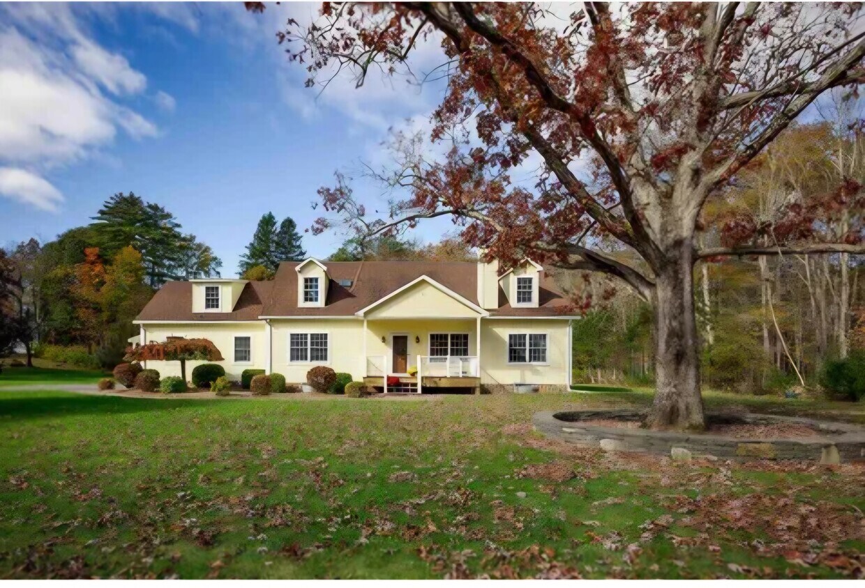 Primary Photo - 291 Zena Rd