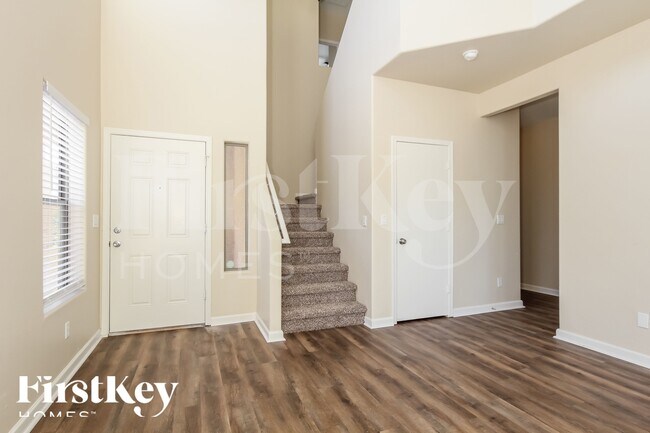 Building Photo - 22022 N 29th Dr