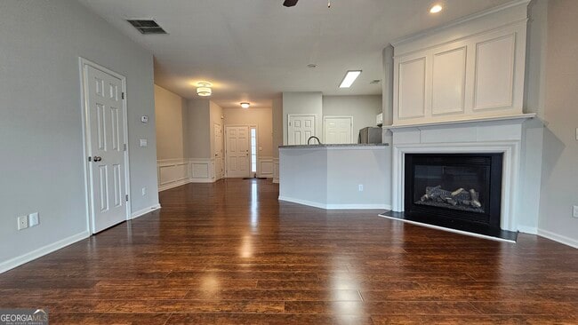 Building Photo - 1999 Hailston Dr NW