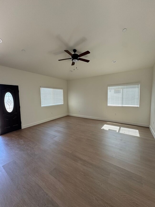 Foto del edificio - ***New Rental Home***