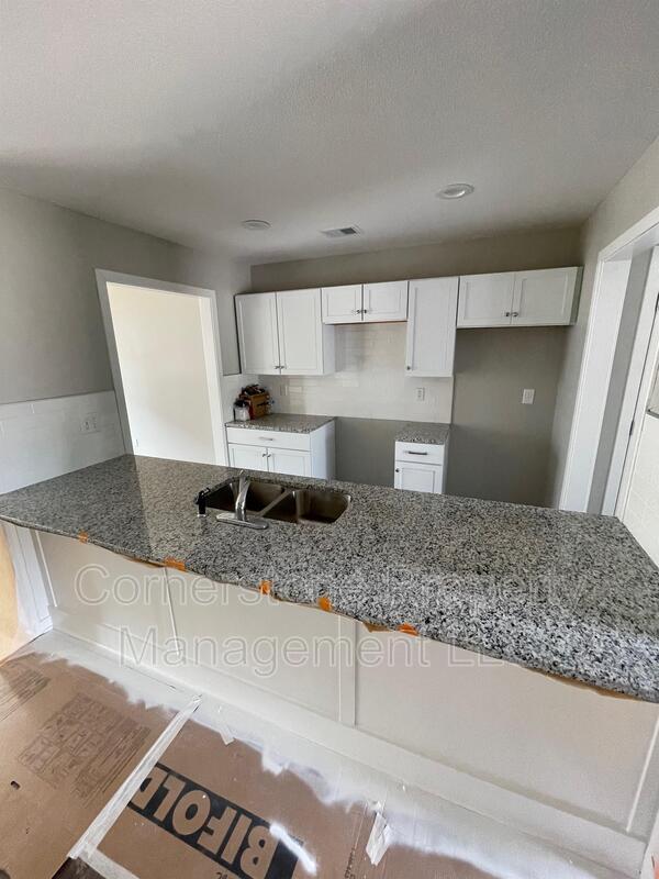 Building Photo - 33065 W 82nd St