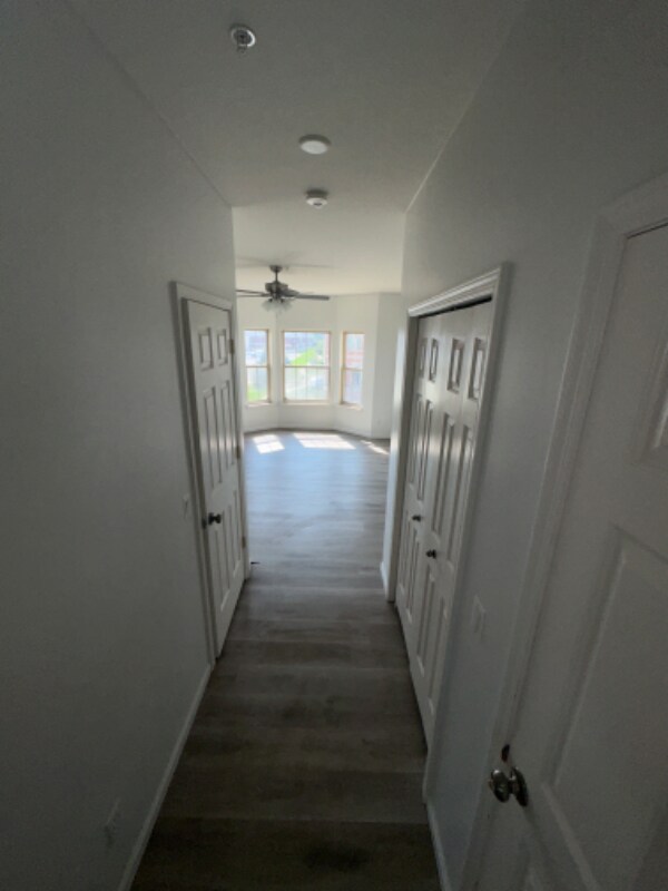 Building Photo - 1384 Devon Ln