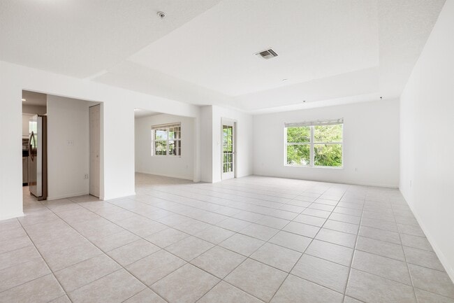Building Photo - 371 Bobby Jones Rd