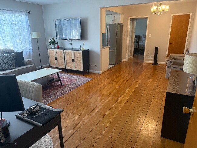 Foto del edificio - 6807 Wooster Pike